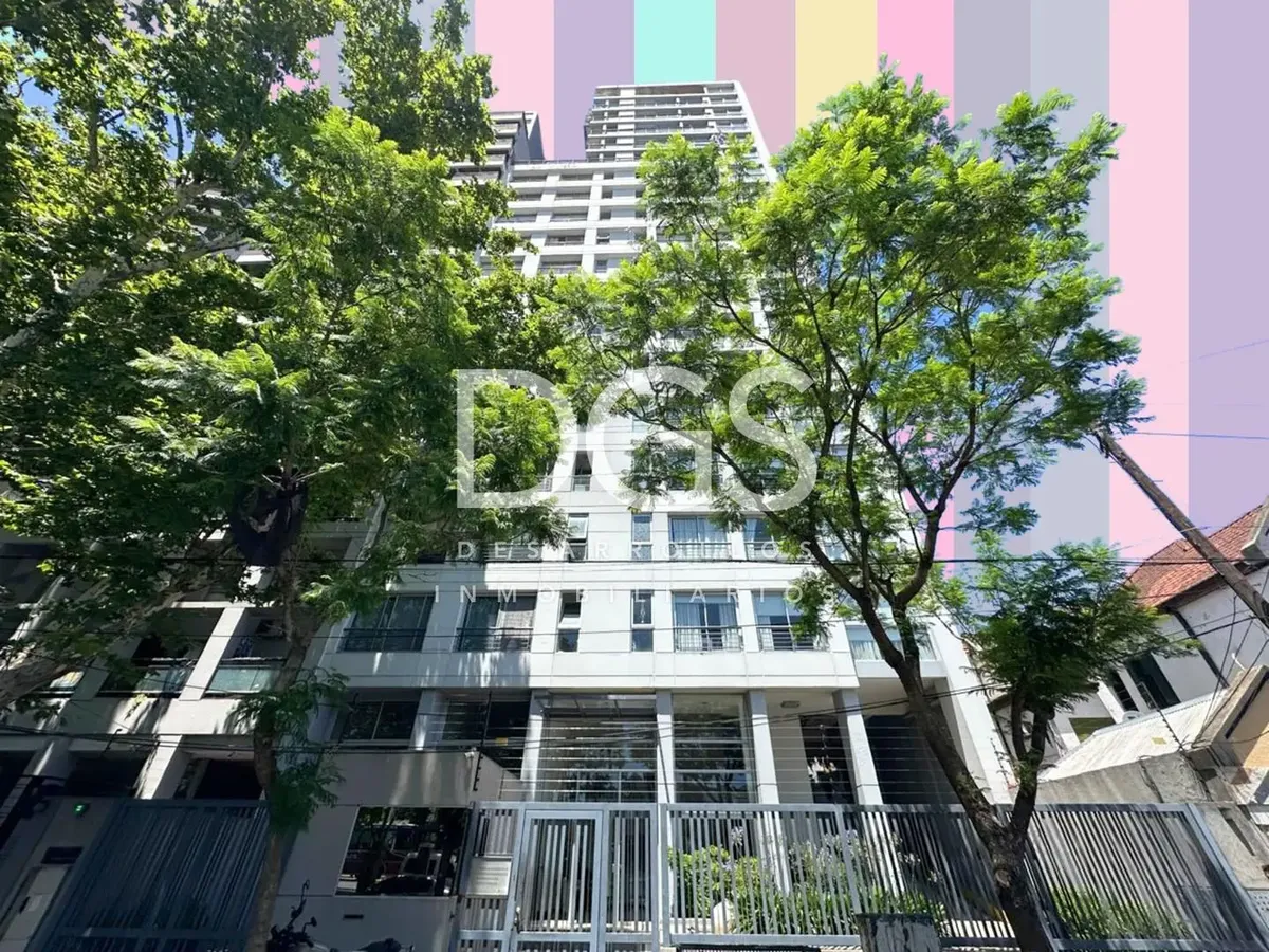 Two-room apartment with parking in Banfield