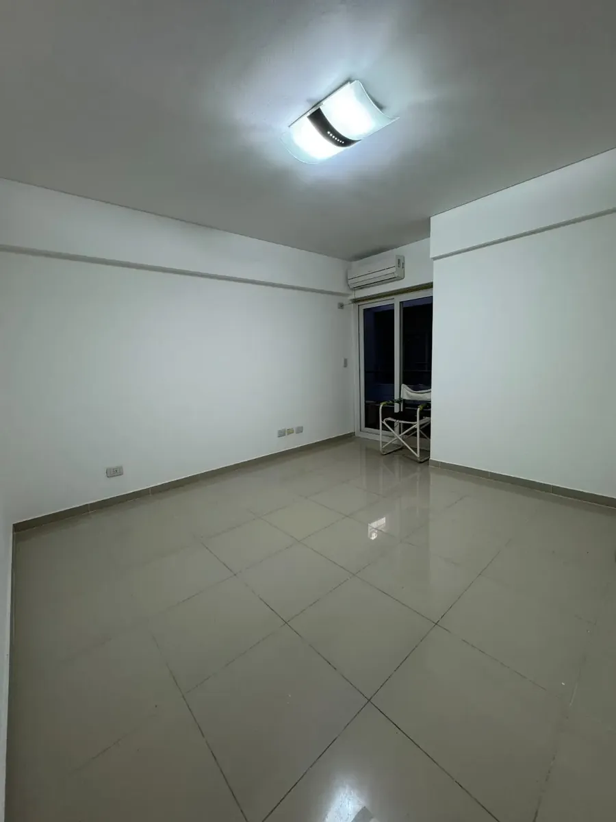 Unfurnished studio apartment in Recoleta with balcony