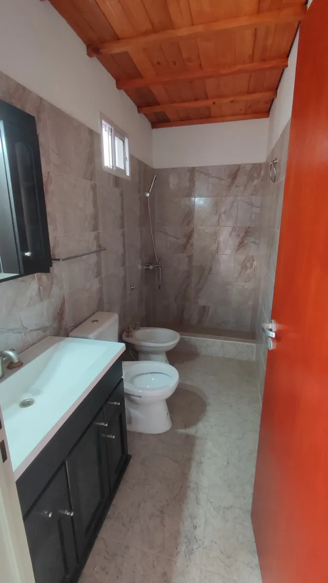 Kitnet com varanda em Billinghurst, General San Martín