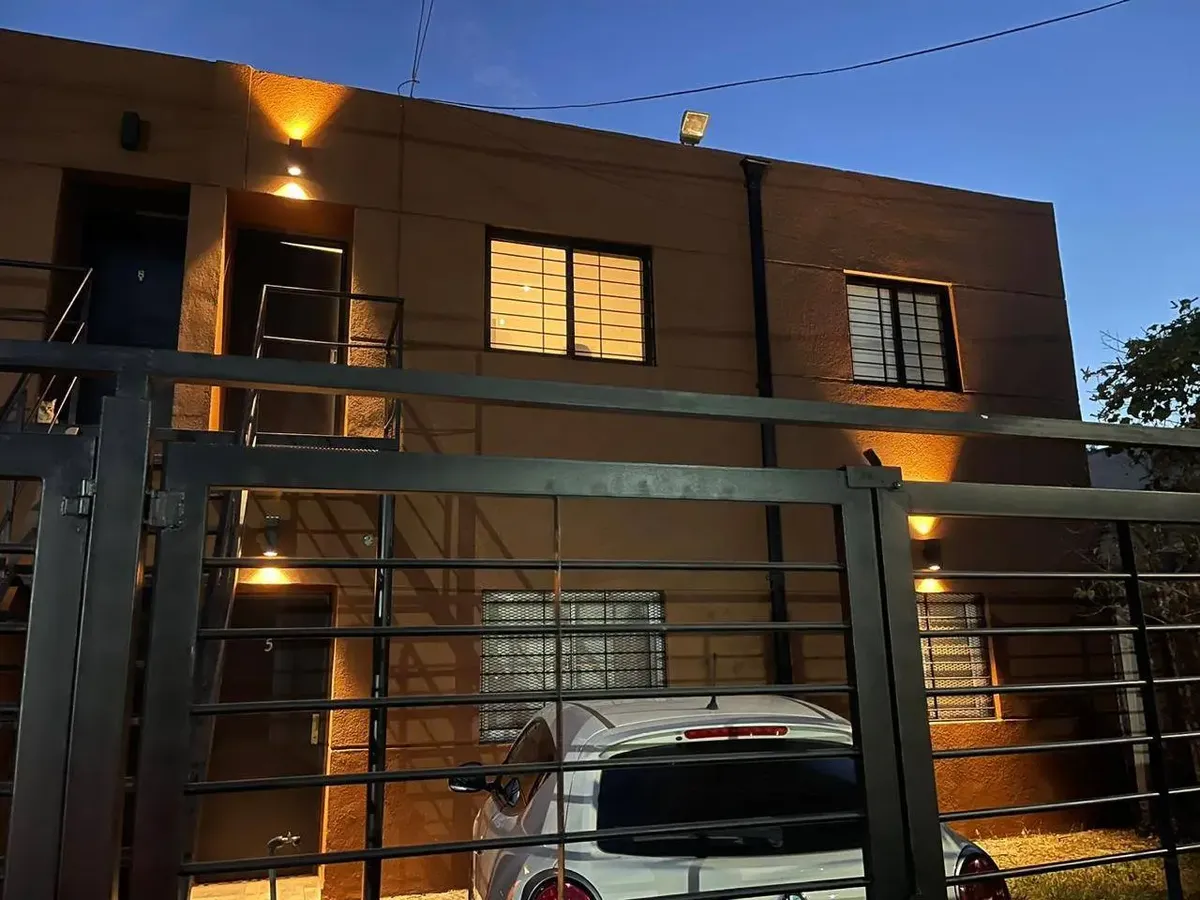 Two-room apartment in Pilar with parking space