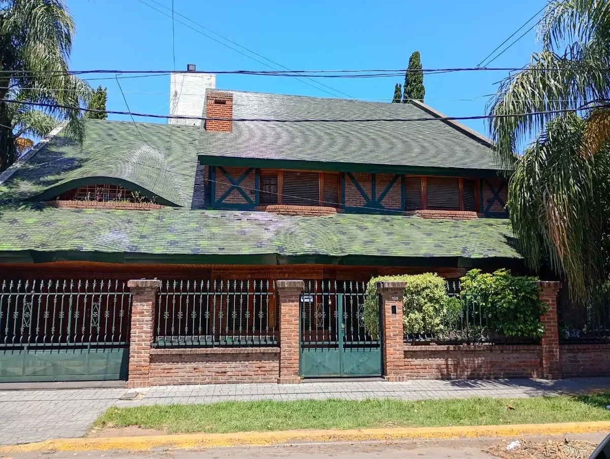 Casa en alquiler apto uso comercial o profesional en La Matanza