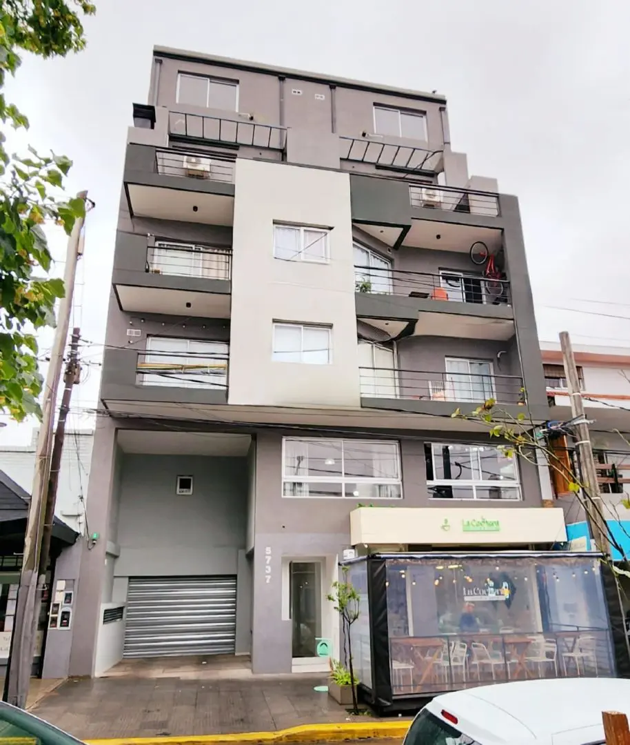 Apartamento duplex de 2 ambientes novo com 1 dormitório em Villa Bosch