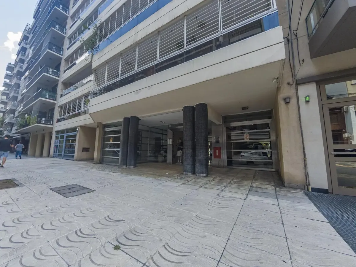 Monoambiente en Villa Urquiza con balcón al contrafrente