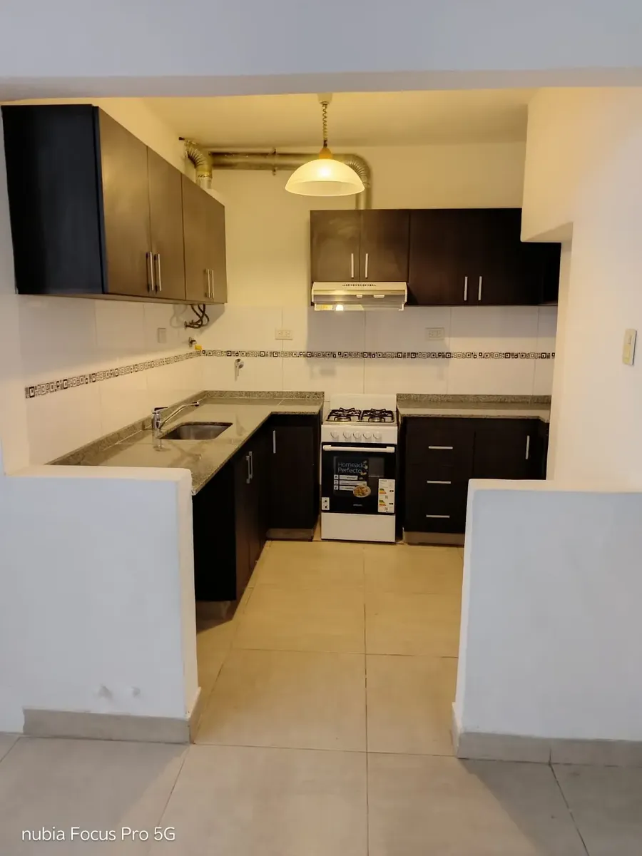 PH de 2 ambientes reciclado en Villa Lugano