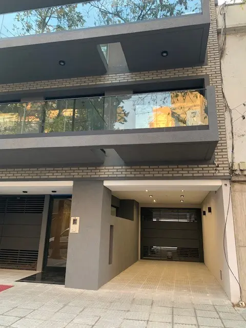 Monoambiente Al Frente Con Balcon En Venta En Villa Del Parque A Estrenar