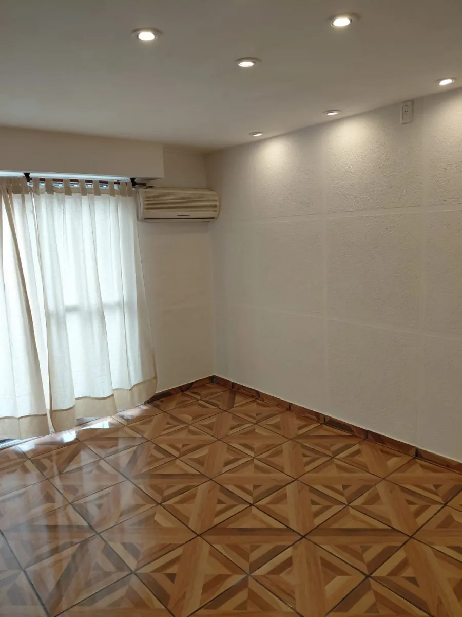 Apartamento de 3 ambientes no 2º andar em Ituzaingó