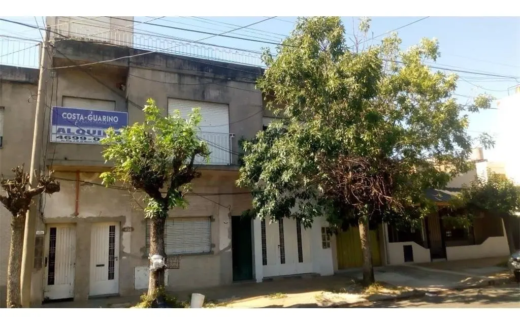 PH de 4 ambientes a refaccionar en primer piso al frente en La Matanza