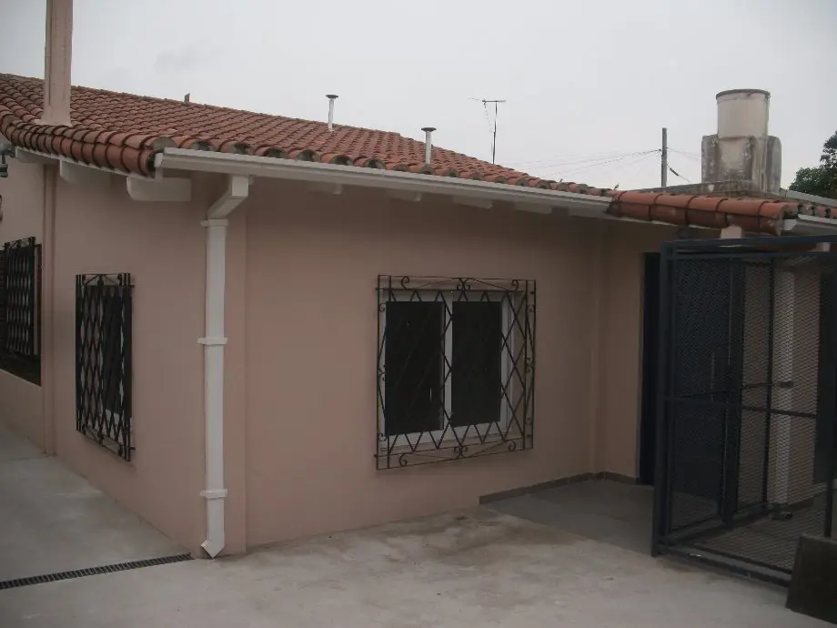 Apartamento tipo PH de 2 ambientes com pátio em Hurlingham