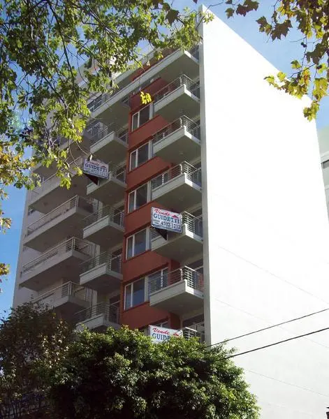 Two-room apartment with covered parking in Villa Urquiza