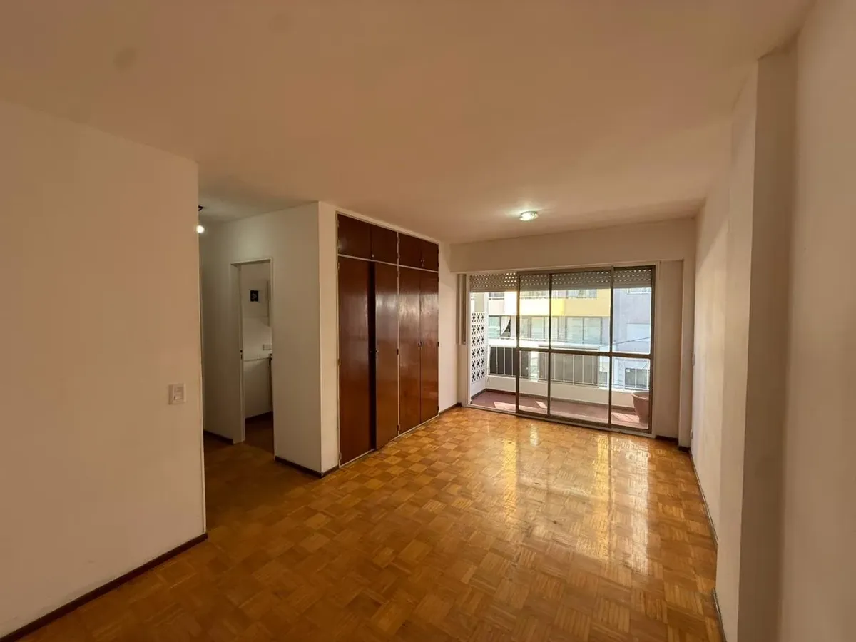 Kitnet reformada em Avellaneda