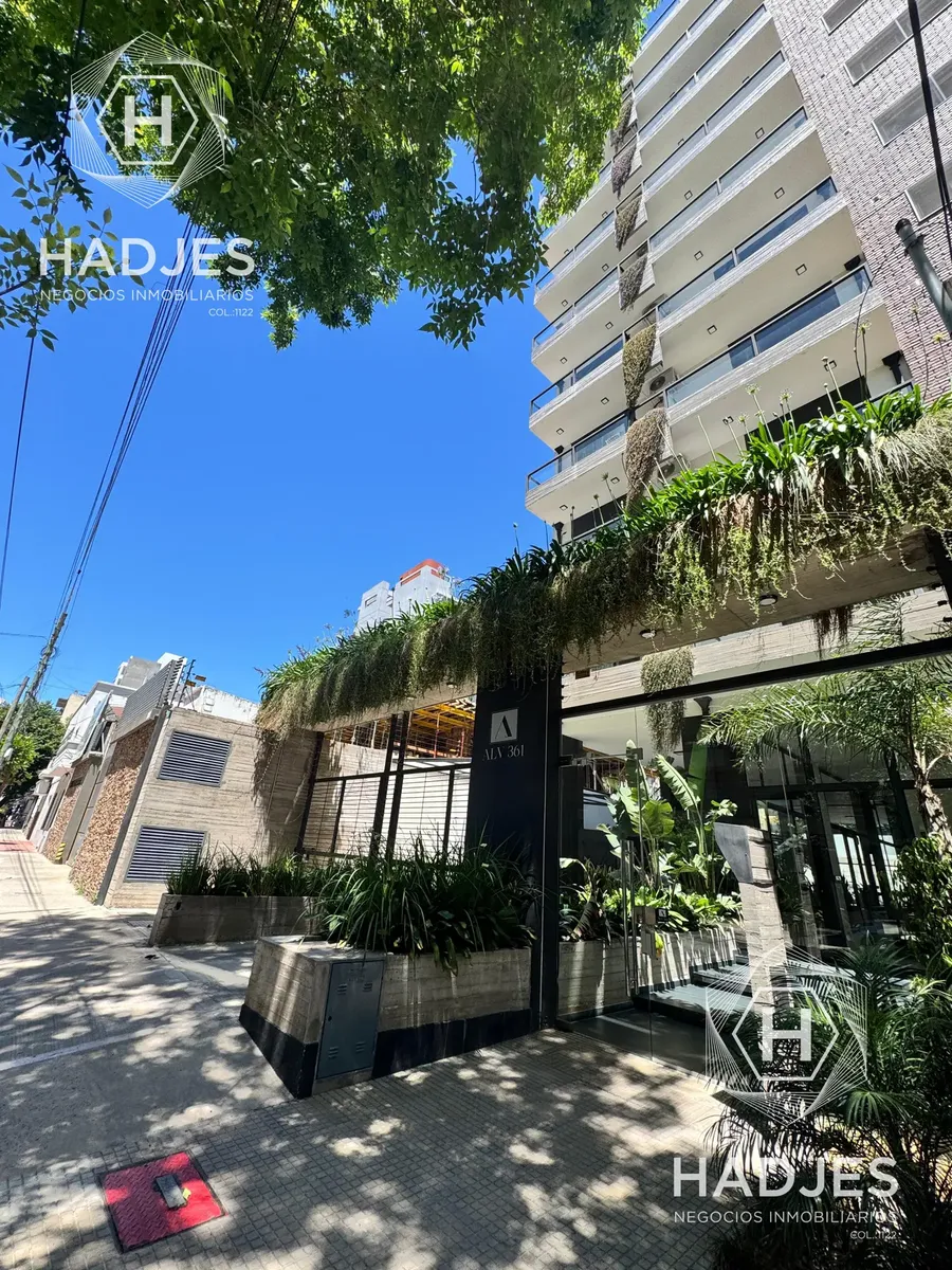Modern two-room apartment in Quilmes near Plaza Conesa