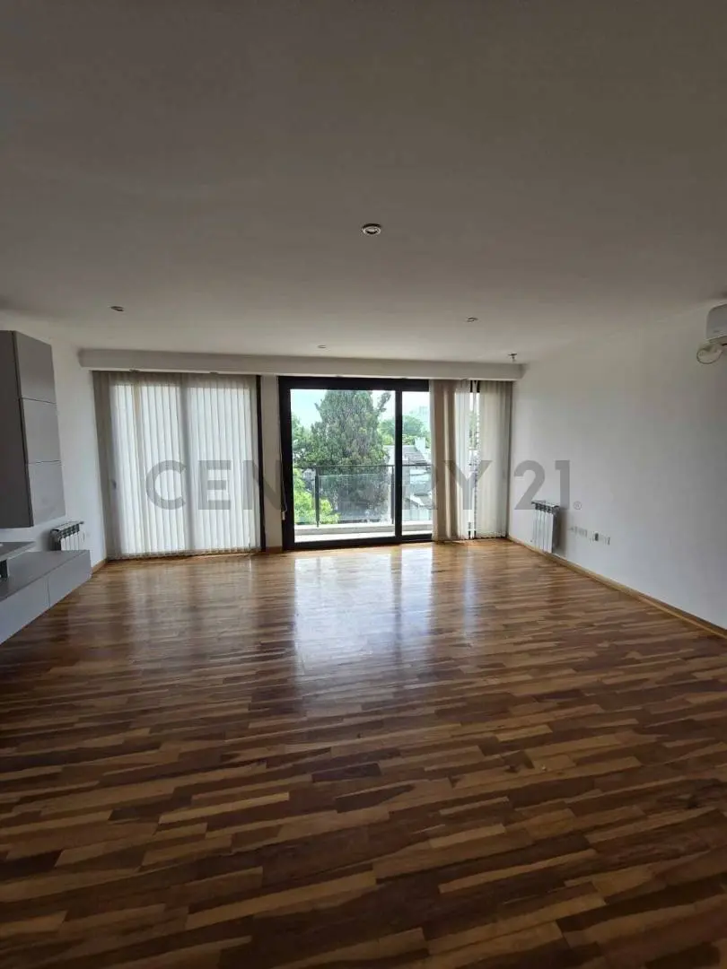 Apartamento de 2 dormitórios para alugar em La Plata