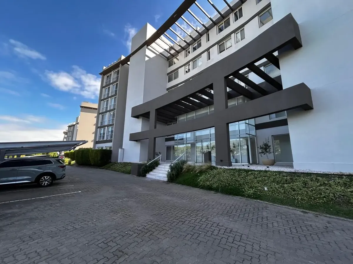 Квартира-студия с видом на Центральное озеро в El Palmar, Nordelta