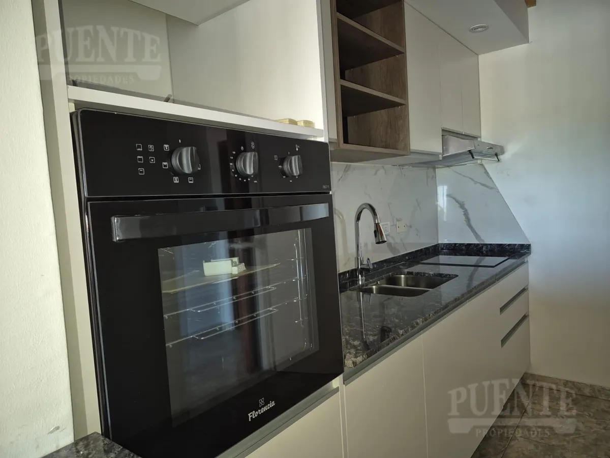 Brand new three-room apartment in Banfield Oeste