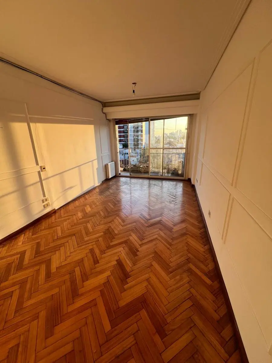 Departamento semipiso de 3 ambientes en Avellaneda