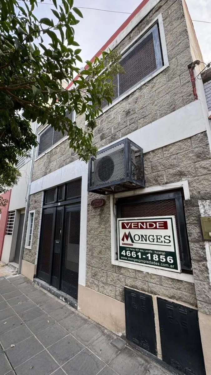 Apartamento de 1 dormitório em Ituzaingó Centro sem condomínio