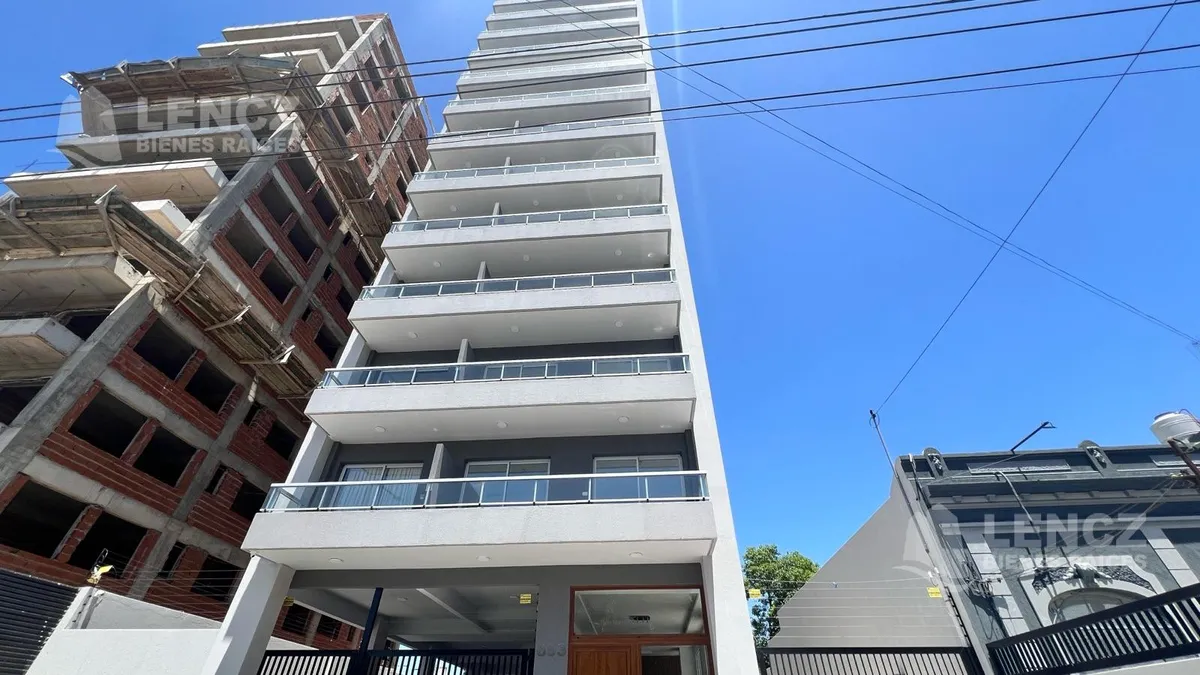 Departamento de 2 ambientes a estrenar con cochera y balcón en Quilmes