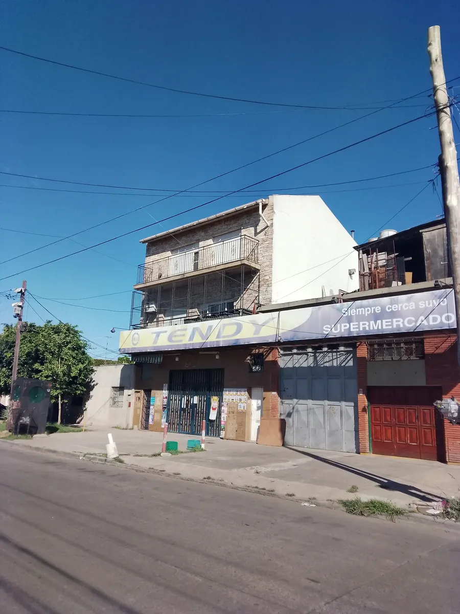 Apartamento de dois quartos em Remedios de Escalada