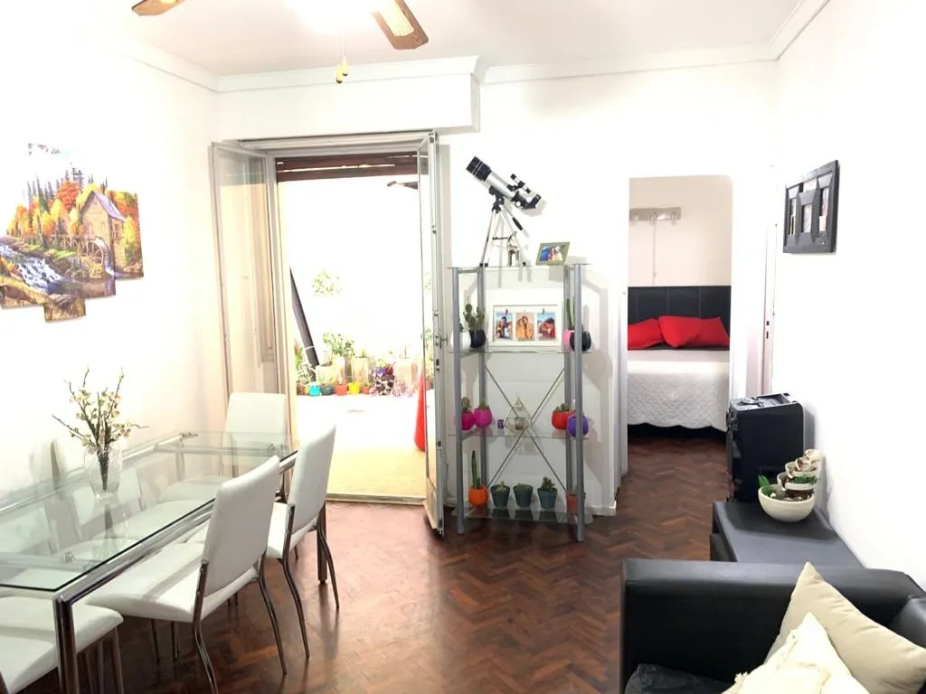 Departamento de 2 ambientes reciclado con patio en Belgrano