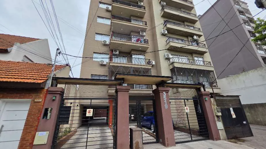 Kitnet de 1 quarto em Lanús Oeste