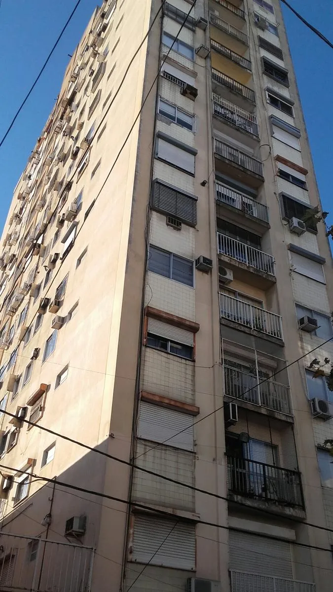 Departamento de 3 ambientes en Ramos Mejía