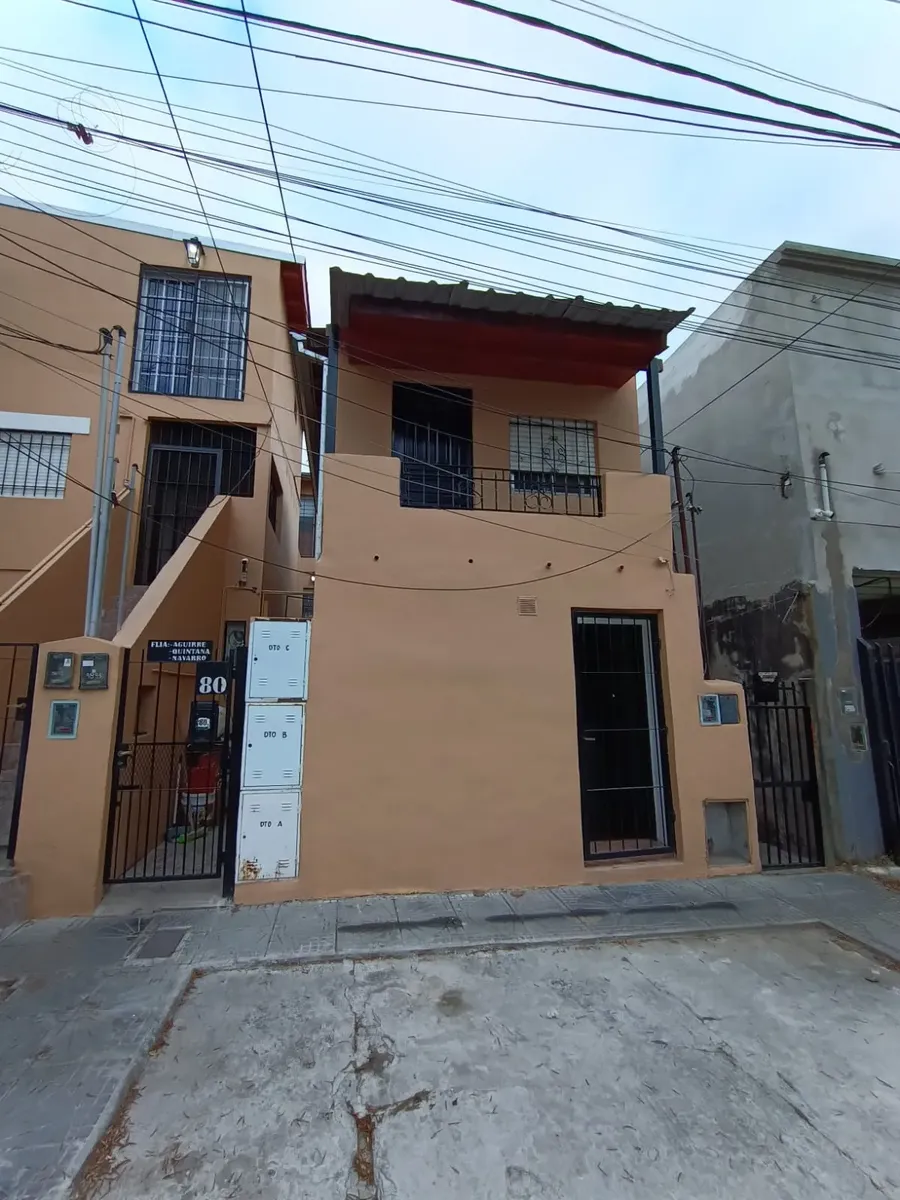 Two-room apartment with balcony in Tigre