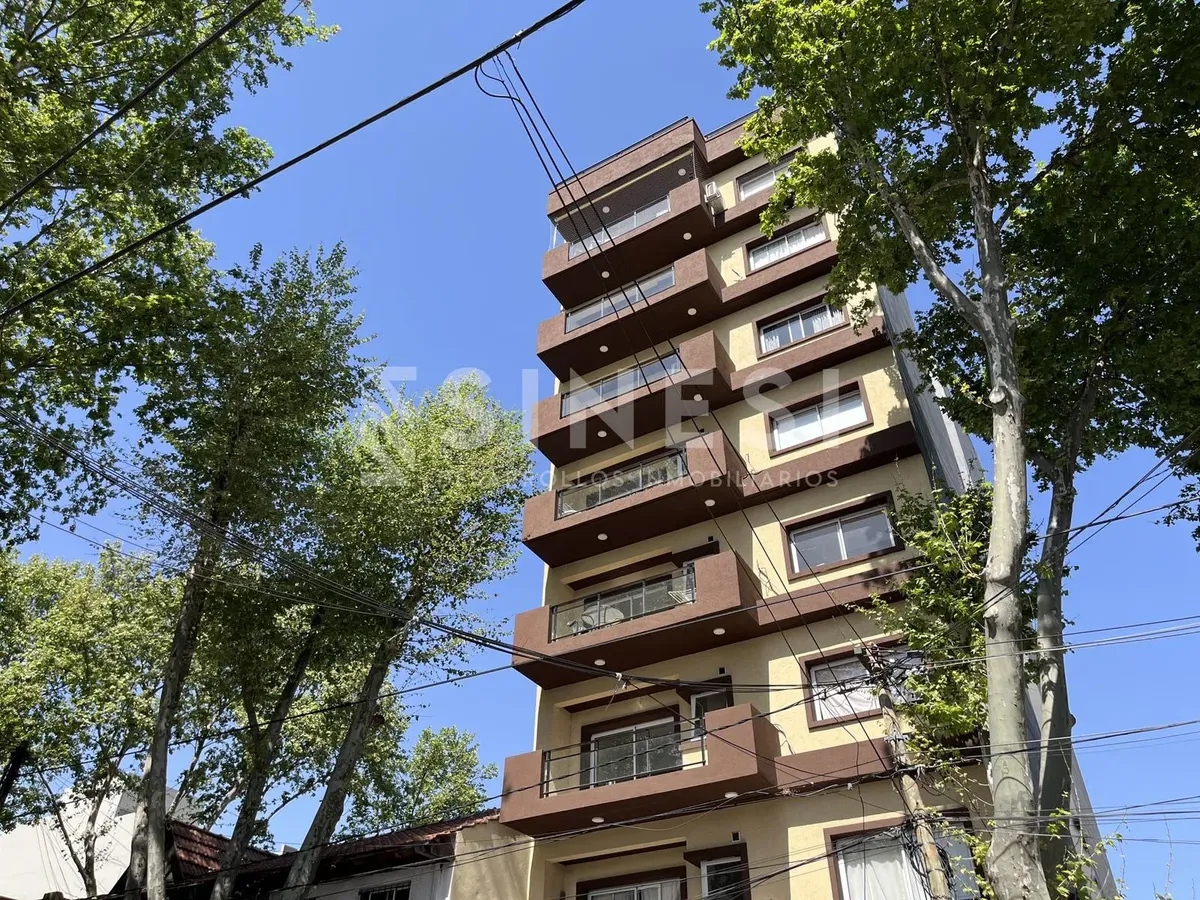 Three-room apartment for rent in General San Martín Centro