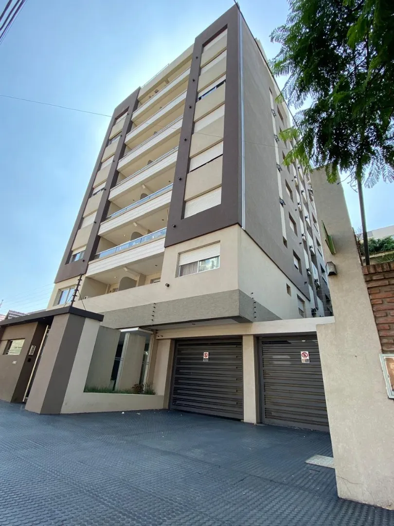 Apartamento de dois ambientes em Ituzaingó Norte