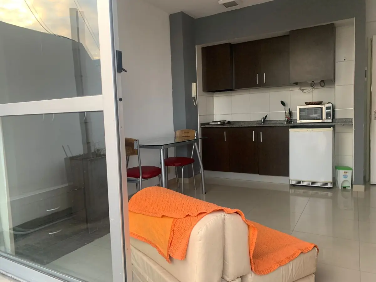 Monoambiente en Palermo con balcón