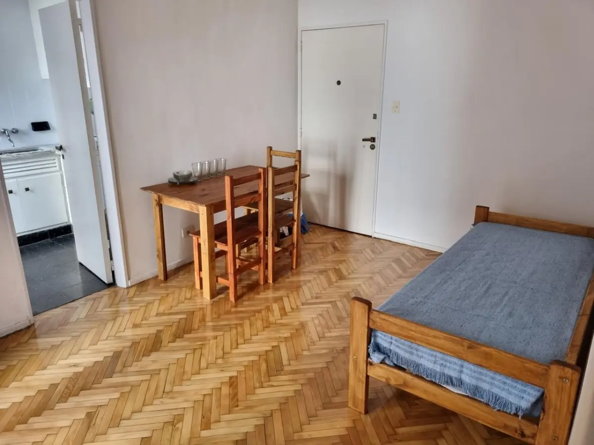 Apartamento de dois ambientes mobiliado em Recoleta