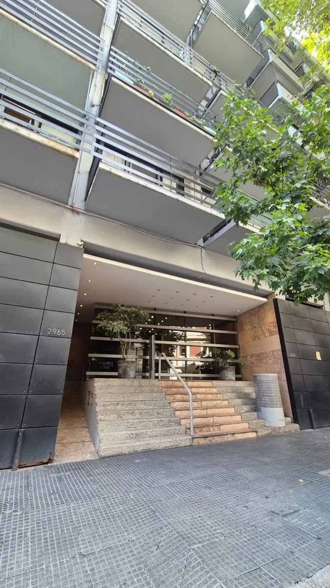 Kitnet mobiliado em Palermo com varanda, piscina e academia