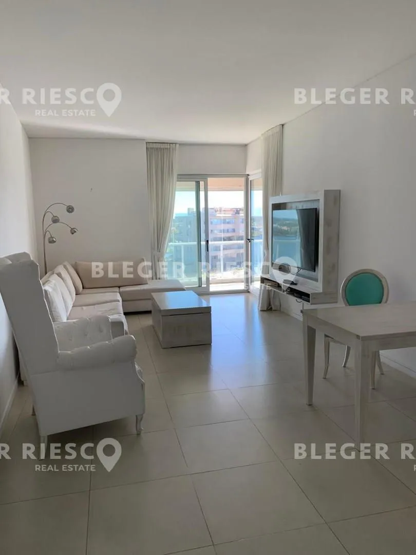 Furnished two-bedroom apartment in Tigre