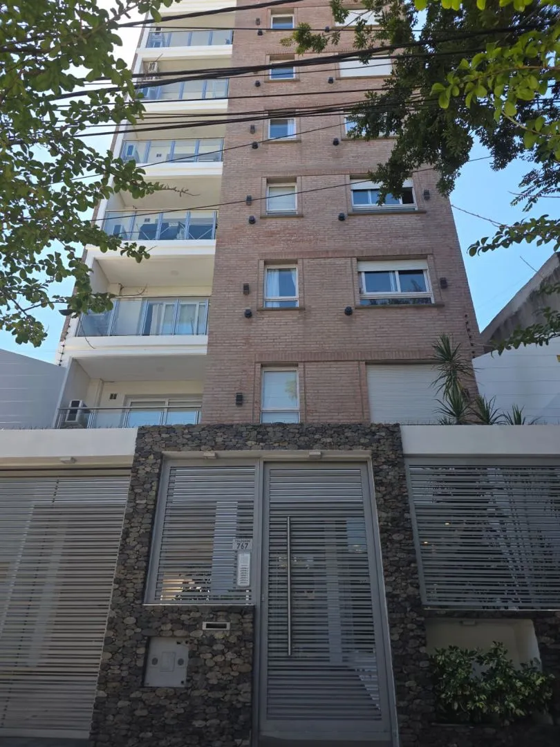 Departamento de 2 ambientes en Morón