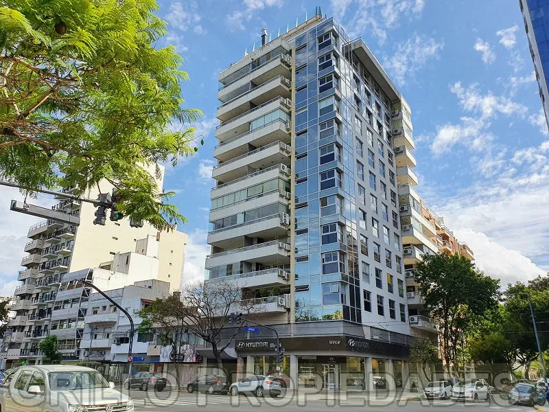Departamento de 3 ambientes en Núñez con balcón y parrilla propia