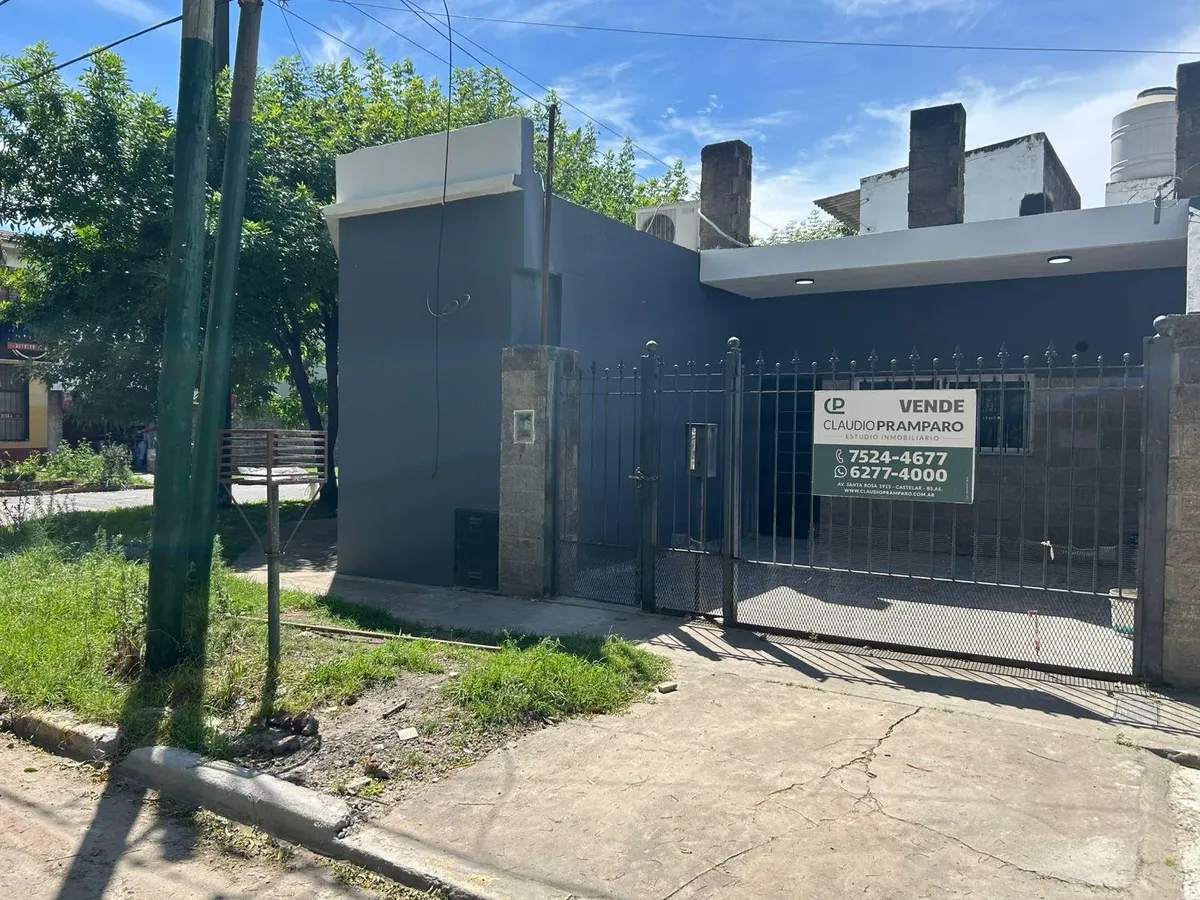 PH duplex de três ambientes com 2 quartos em Ituzaingó Norte