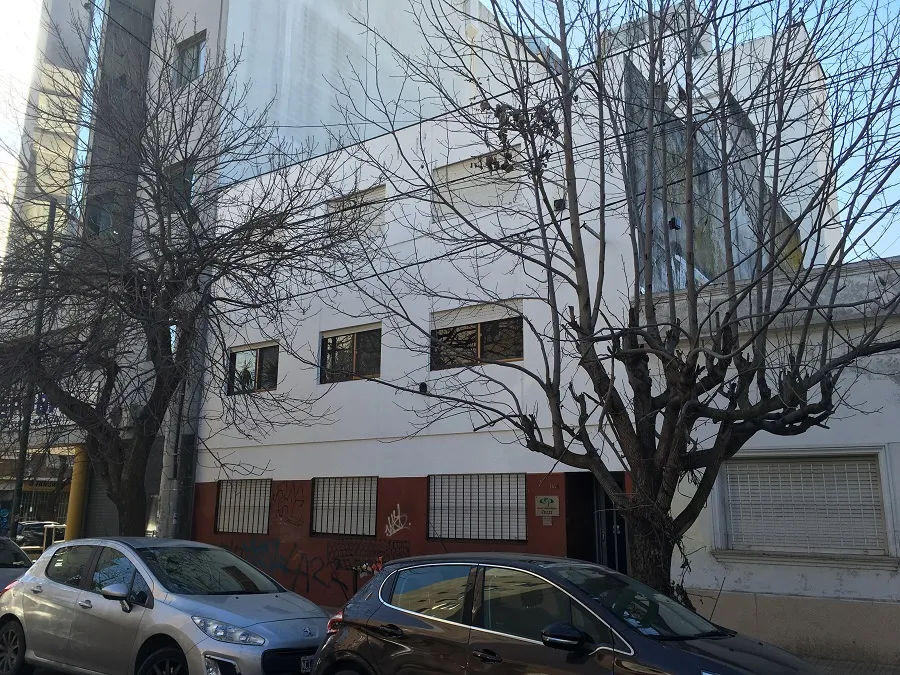 Apartamento de 2 quartos de frente na Calle 10, La Plata