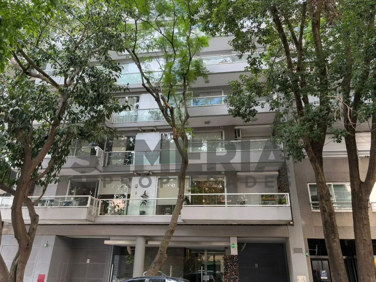Kitnet com pátio privativo em Palermo
