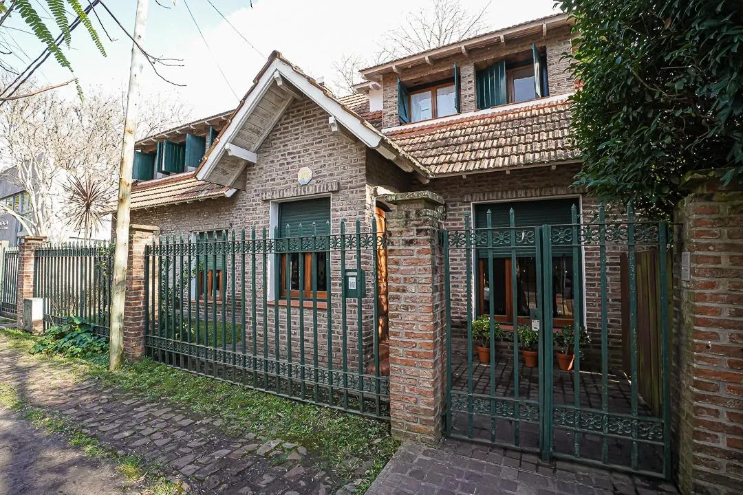 Дом с 4 спальнями в аренду в City Bell (centro)