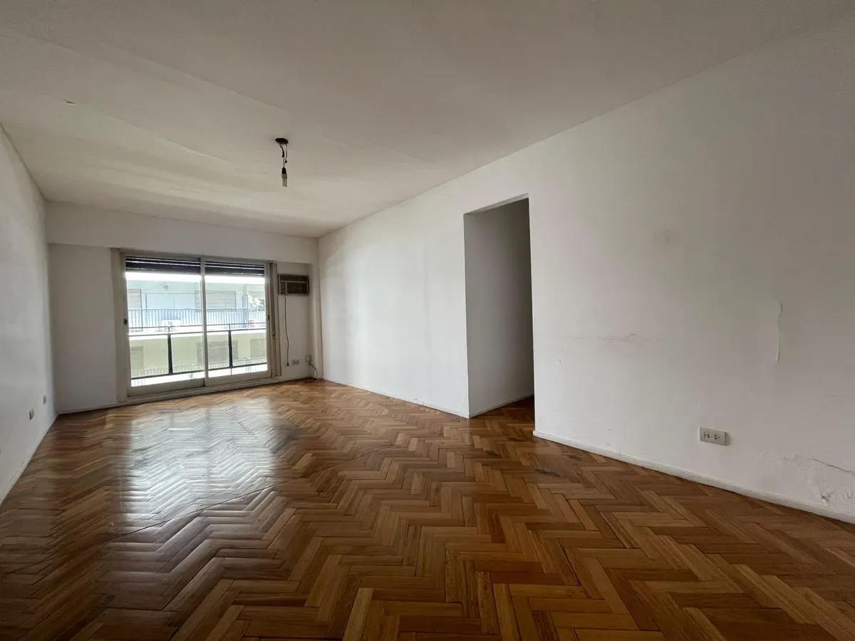 Apartamento de 4 dormitórios em Retiro