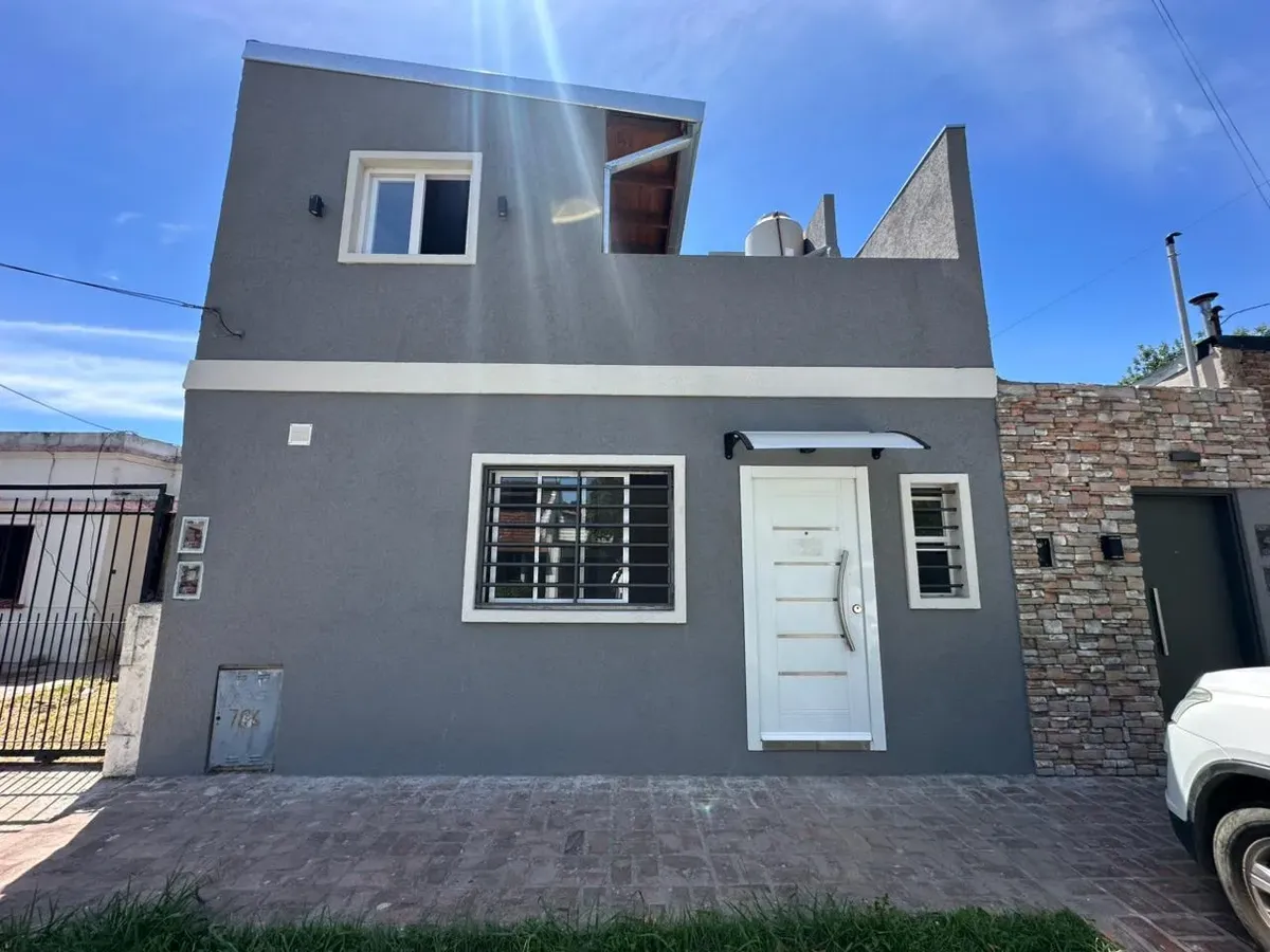 Departamento de 2 ambientes con terraza en San Antonio de Padua