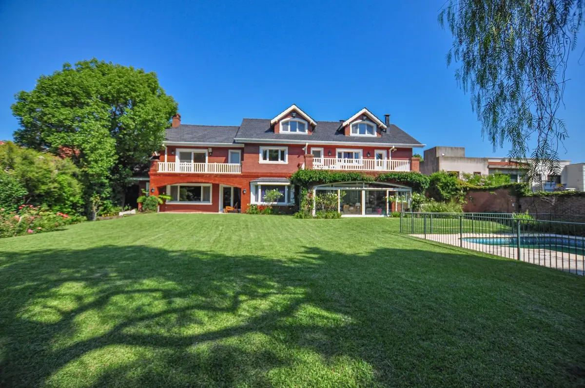 House for rent in Martínez