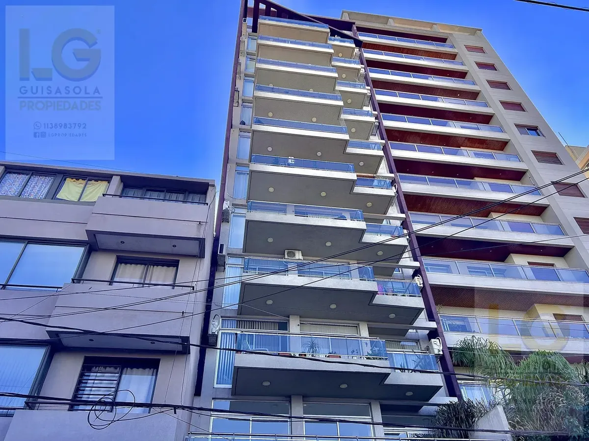 Departamento 3 Ambientes En Alquiler Con Cochera En Berazategui Centro