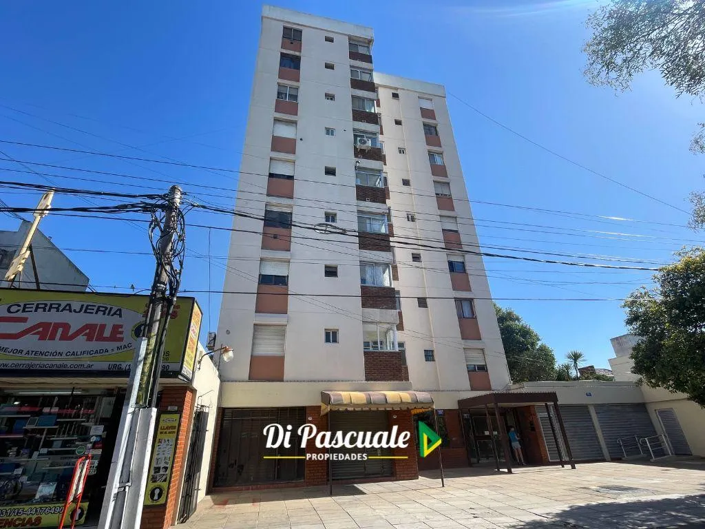 Departamento En Alquiler En Moreno Centro