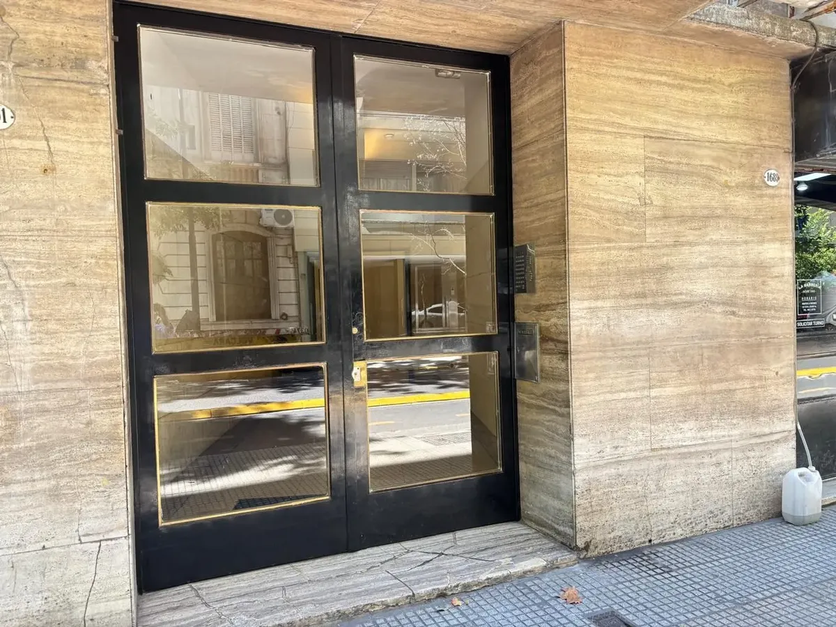 Kitnet sem mobília em Recoleta