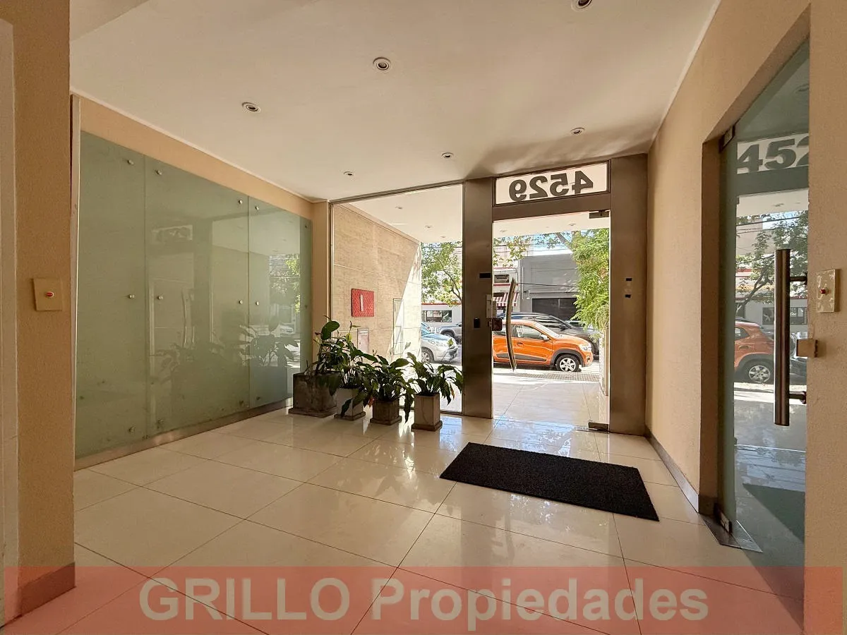 One-bedroom apartment with parking in Núñez