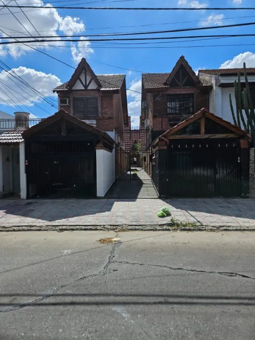 Dúplex de 2 ambientes y medio en alquiler en Ramos Mejía Sur