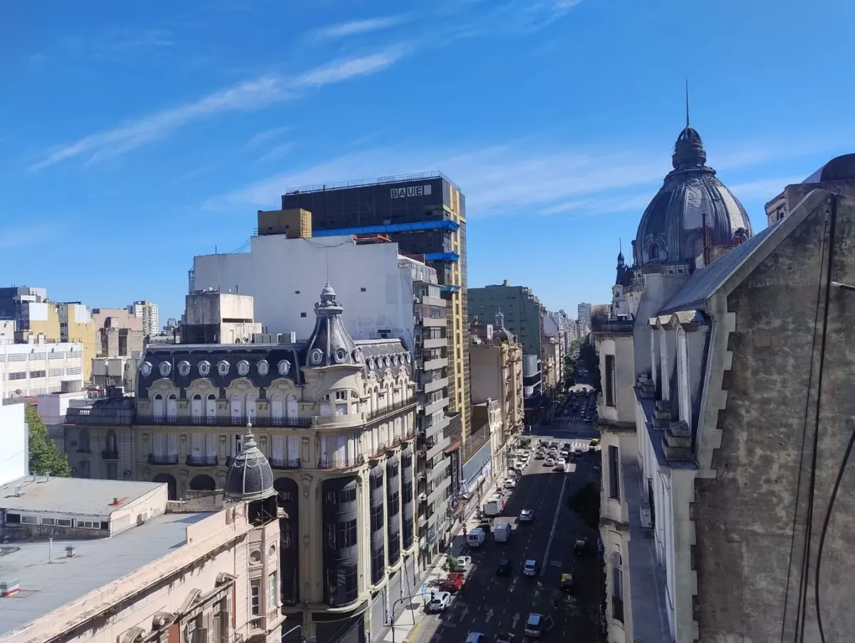 Квартира-студия с балконом и 24-часовой охраной в Balvanera