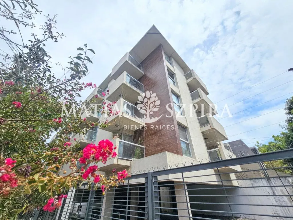 Studio apartment in Castelar Sur, Morón