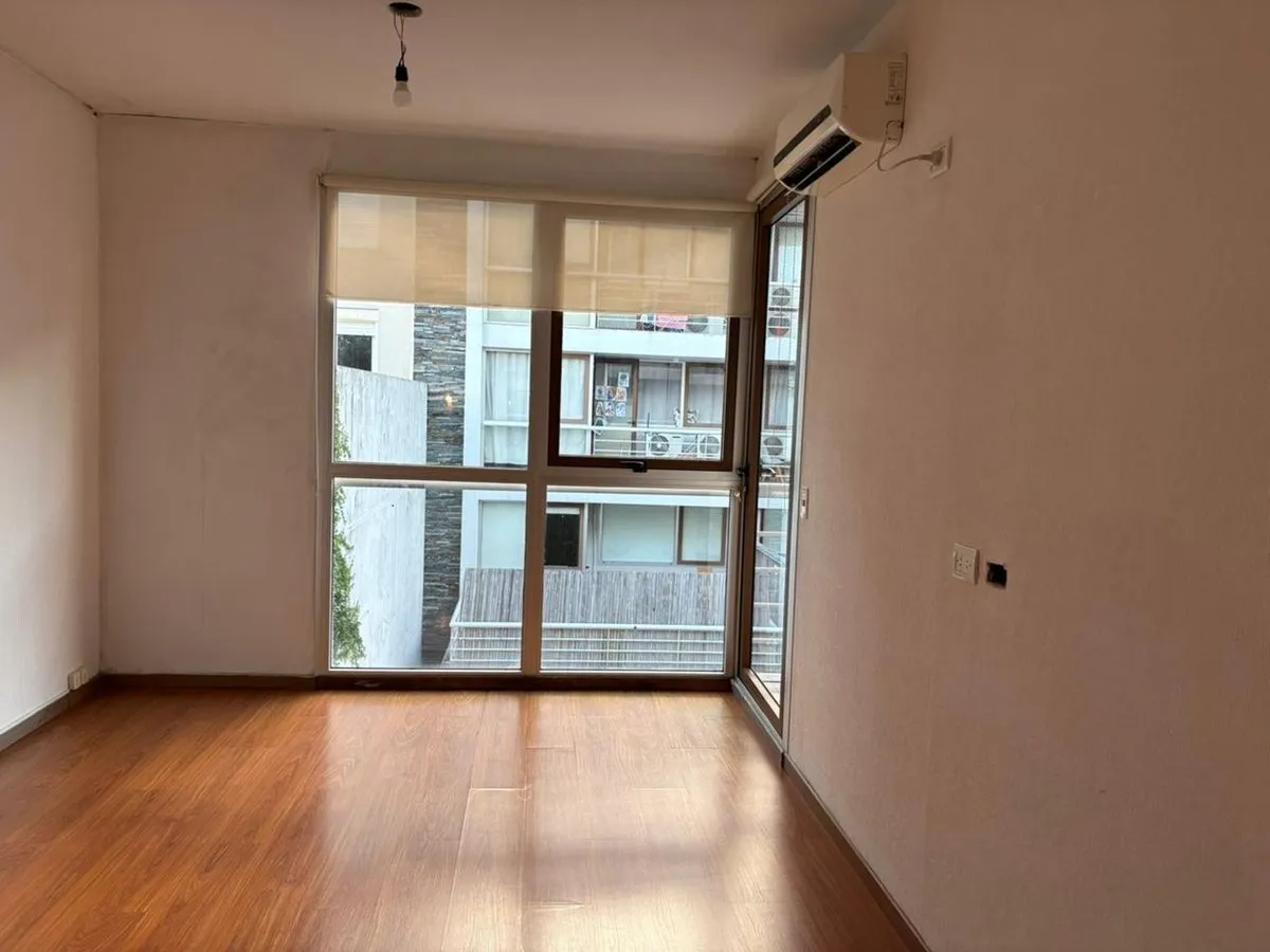 Departamento de 2 ambientes con cochera y pileta en Caballito