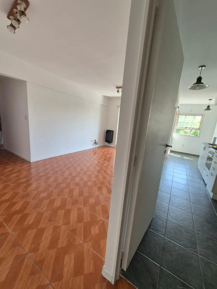 Three-room apartment in Lomas de Zamora Oeste